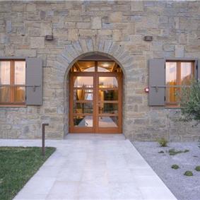 5 bedroom villa with heated pool near Momjan, Istria, sleep 12